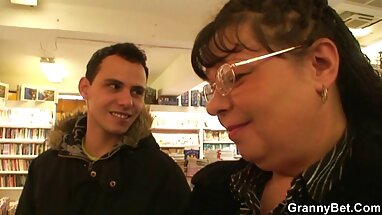 Japon) 3 emzikli kız) turk sisko porno