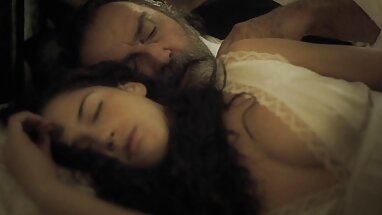 Tutkulu seks porno sisko turk ve anal