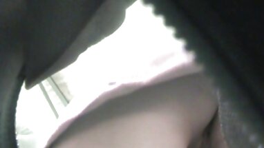 Busty şişko türk porno hizmetçi oynamak için bir mola alır